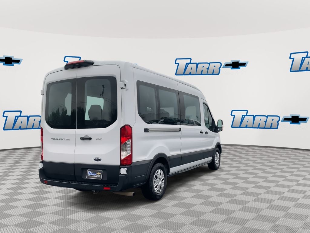 2022 Ford Transit Passenger Wagon XL