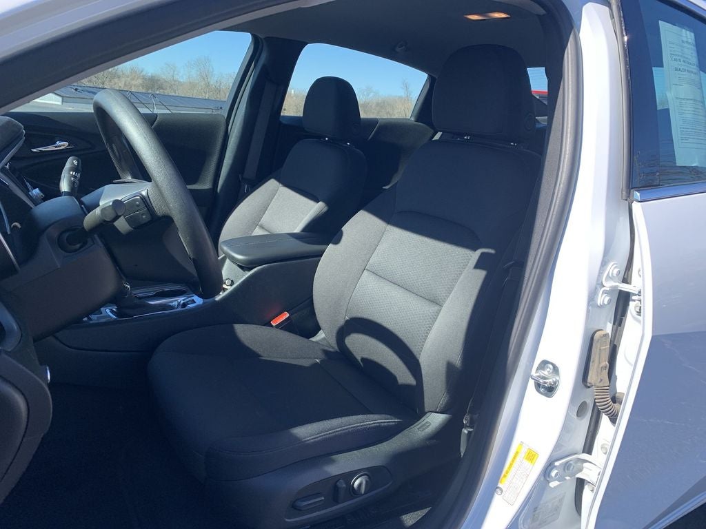 2025 Chevrolet Malibu 1LT