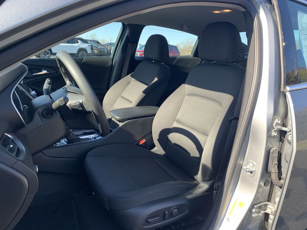 2025 Chevrolet Malibu 1LT