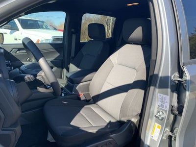 2025 Chevrolet Colorado WT/LT