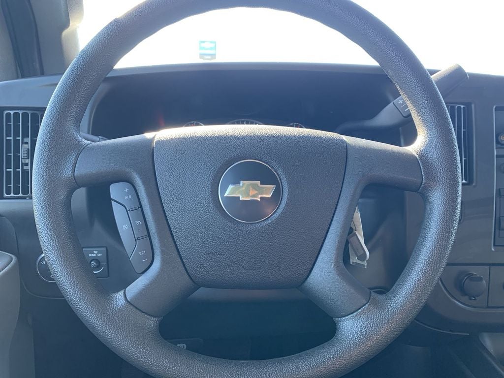 2024 Chevrolet Express Cargo 2500 WT