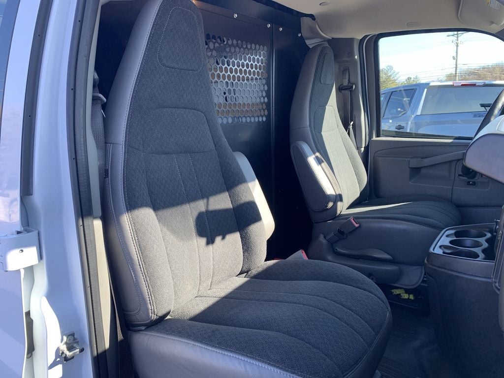 2024 Chevrolet Express Cargo 2500 WT