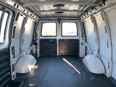 2025 Chevrolet Express Cargo 2500 WT