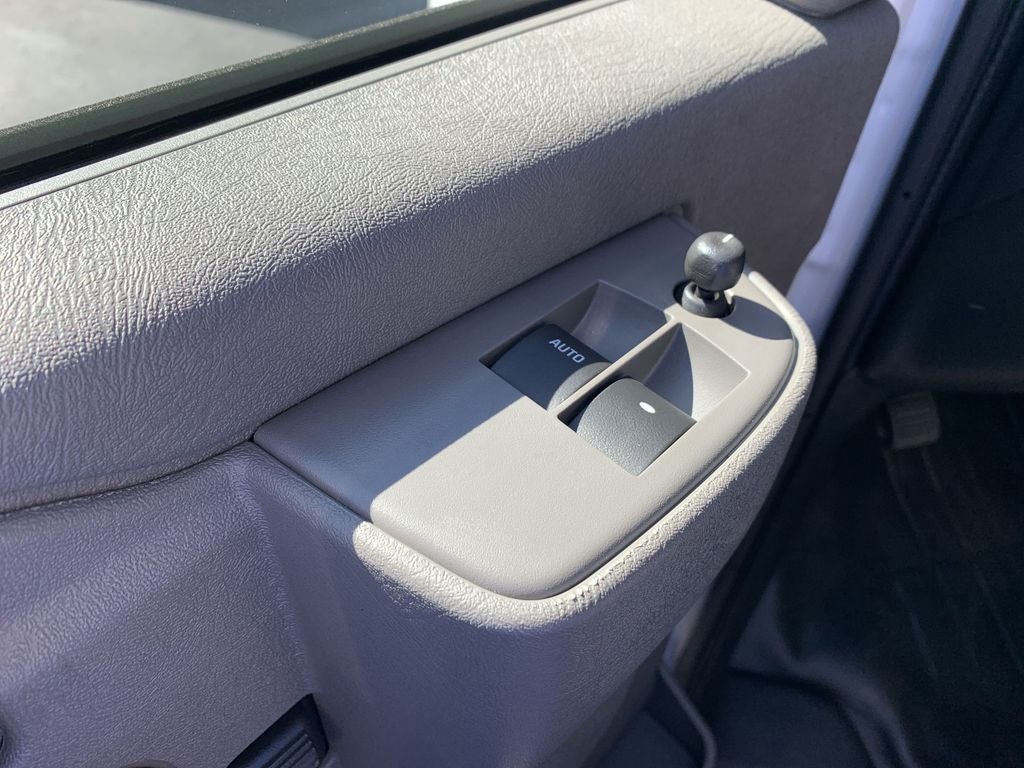 2025 Chevrolet Express Cargo 3500 WT