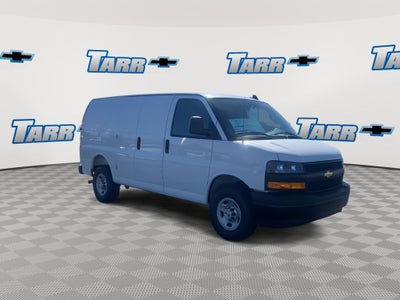 2025 Chevrolet Express Cargo 3500 WT