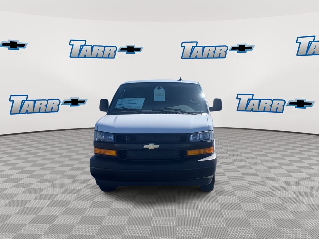 2025 Chevrolet Express Cargo 3500 WT