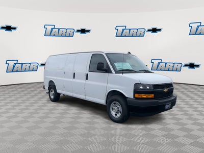 2025 Chevrolet Express Cargo 3500 WT