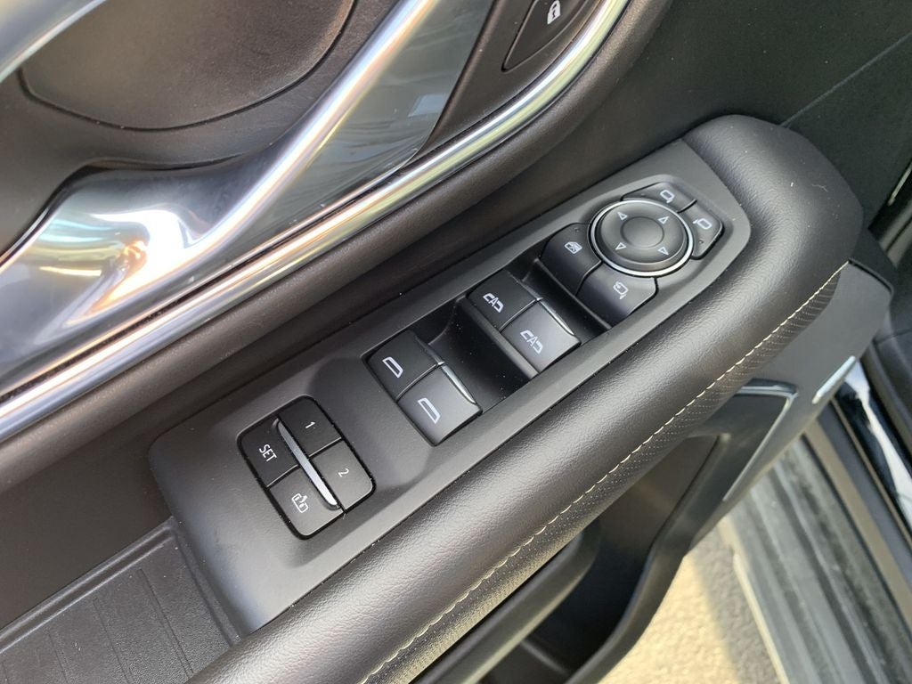 2024 Chevrolet Suburban Premier