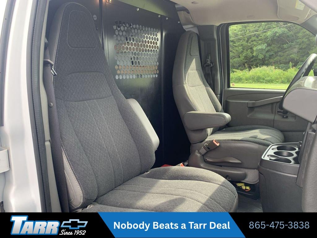 2025 GMC Savana Cargo Work Van