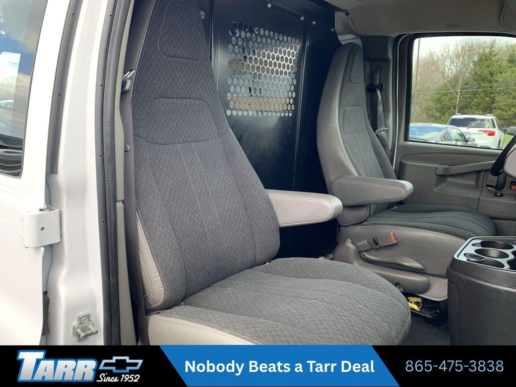 2024 GMC Savana Cargo 2500 Work Van