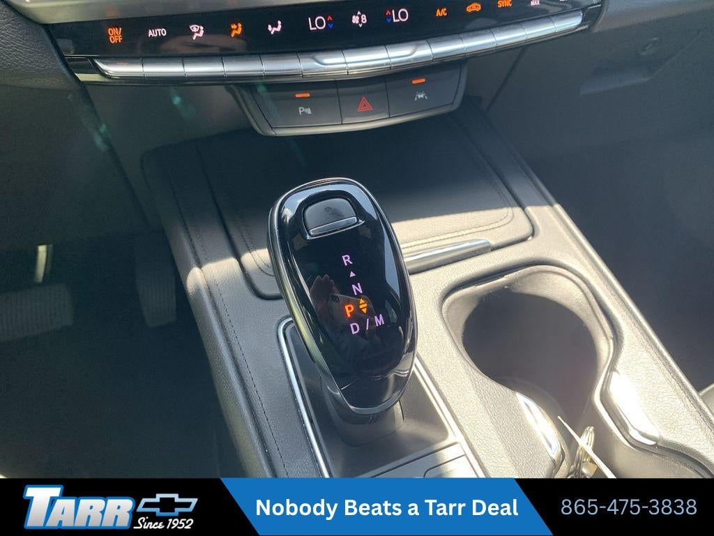 2025 Cadillac XT4 Premium Luxury