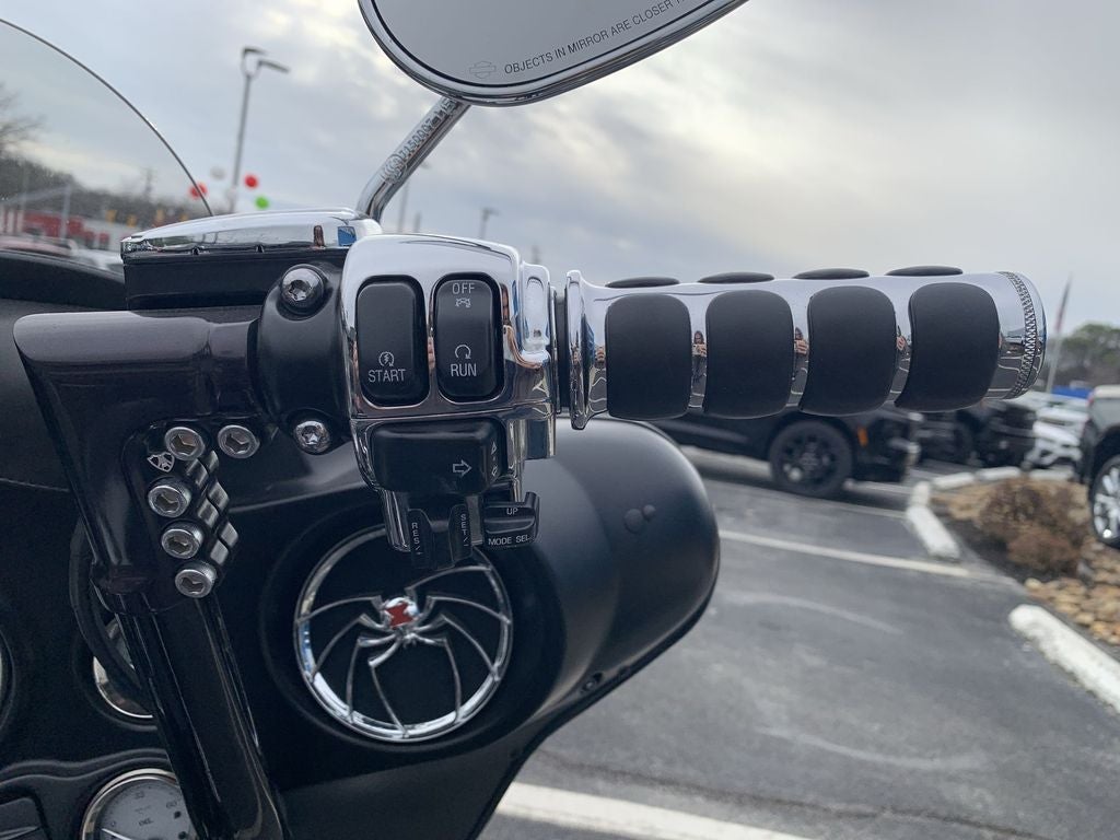 2010 HARLEY DAVIDSON TOURING Base