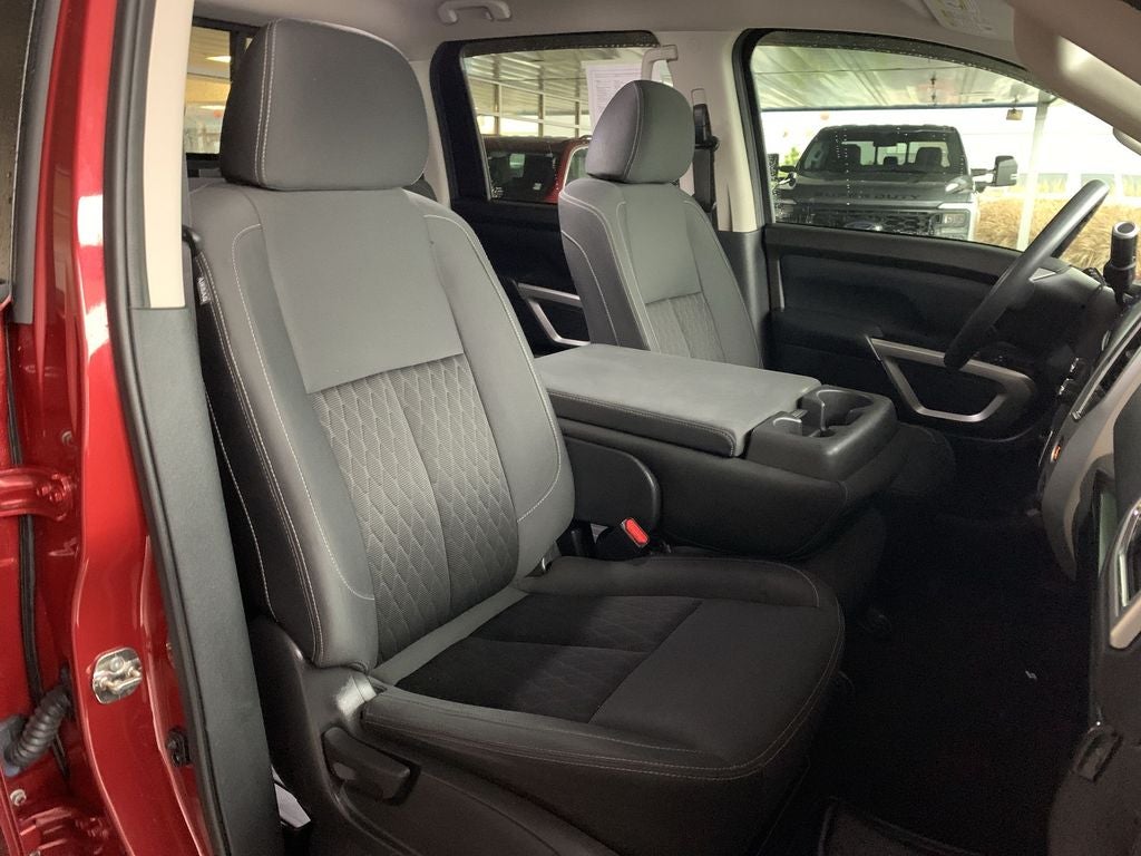 2019 Nissan Titan SV