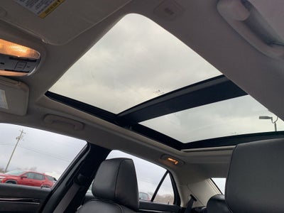 2023 Chrysler 300 Touring L