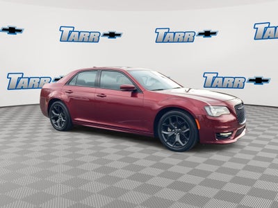 2023 Chrysler 300 Touring L