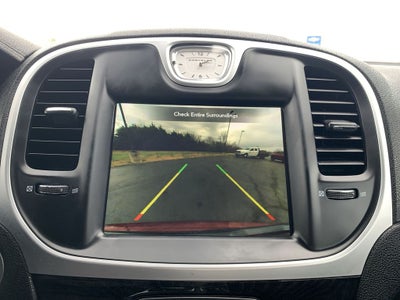 2023 Chrysler 300 Touring L