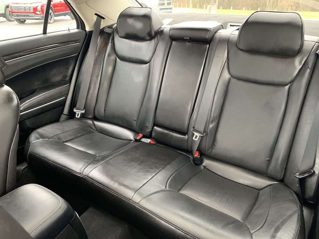 2023 Chrysler 300 Touring L