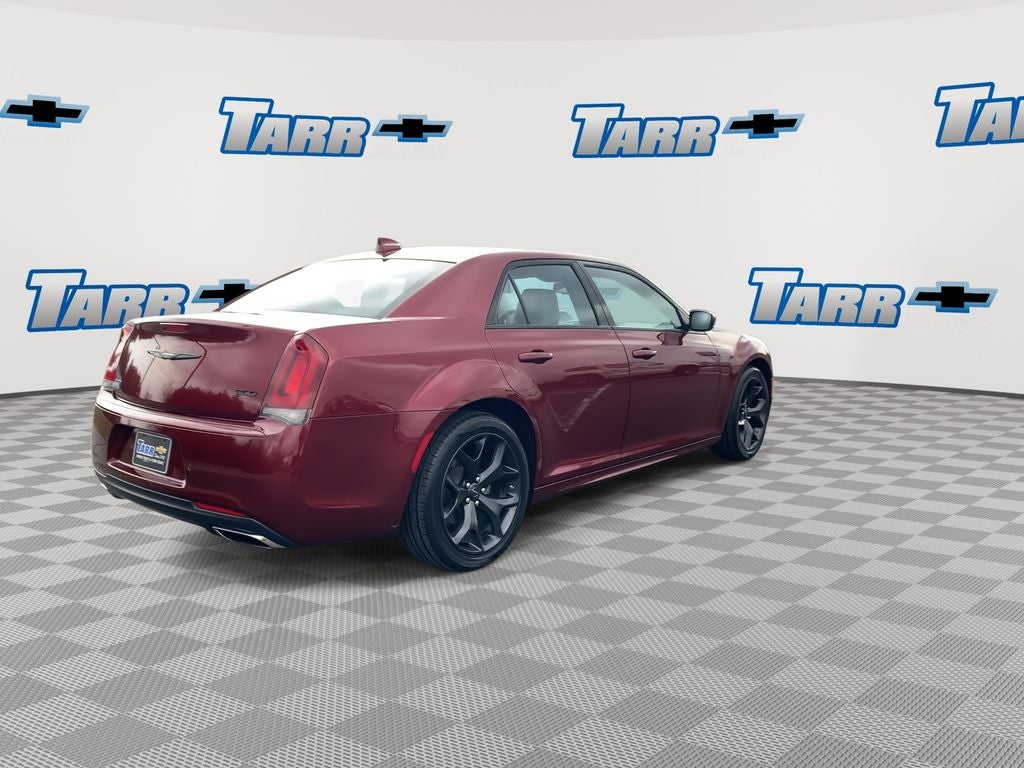 2023 Chrysler 300 Touring L