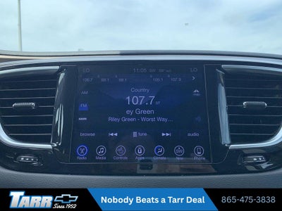 2017 Chrysler Pacifica Touring-L Plus