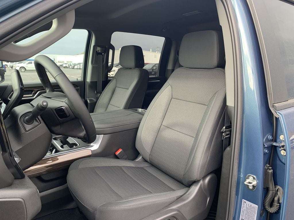 2025 Chevrolet Silverado 3500 HD LT