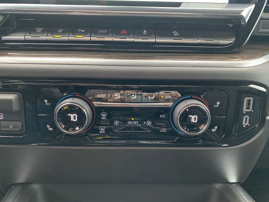 2025 Chevrolet Silverado 3500 HD LT