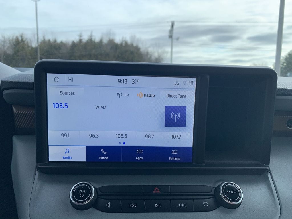 2022 Ford Maverick XL