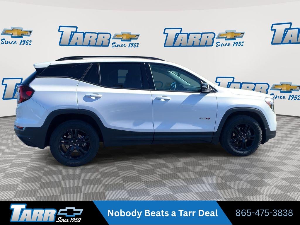 2024 GMC Terrain AT4