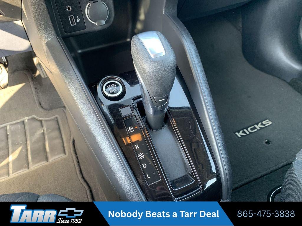 2022 Nissan Kicks S