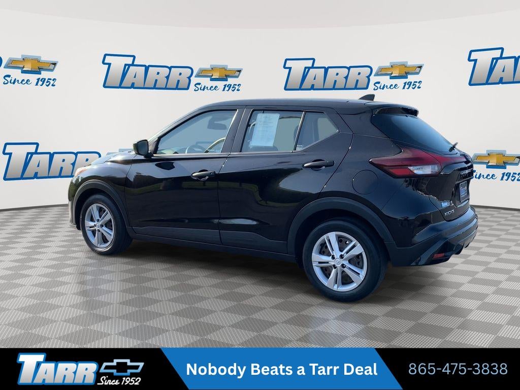 2022 Nissan Kicks S