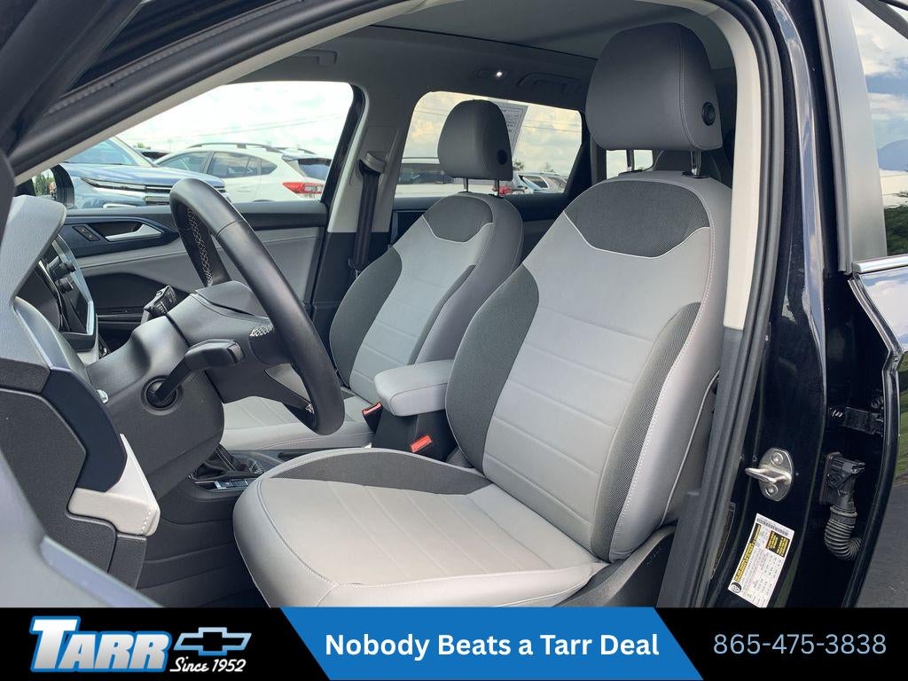 2024 Volkswagen Taos SE
