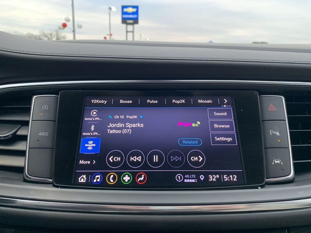 2023 Buick Enclave Essence