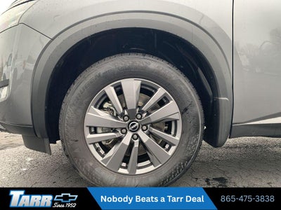 2025 Nissan Pathfinder SV