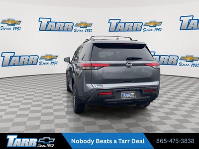 2025 Nissan Pathfinder SV