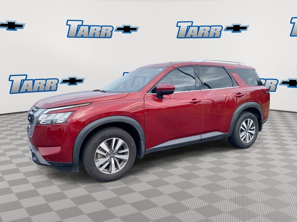 2022 Nissan Pathfinder SL
