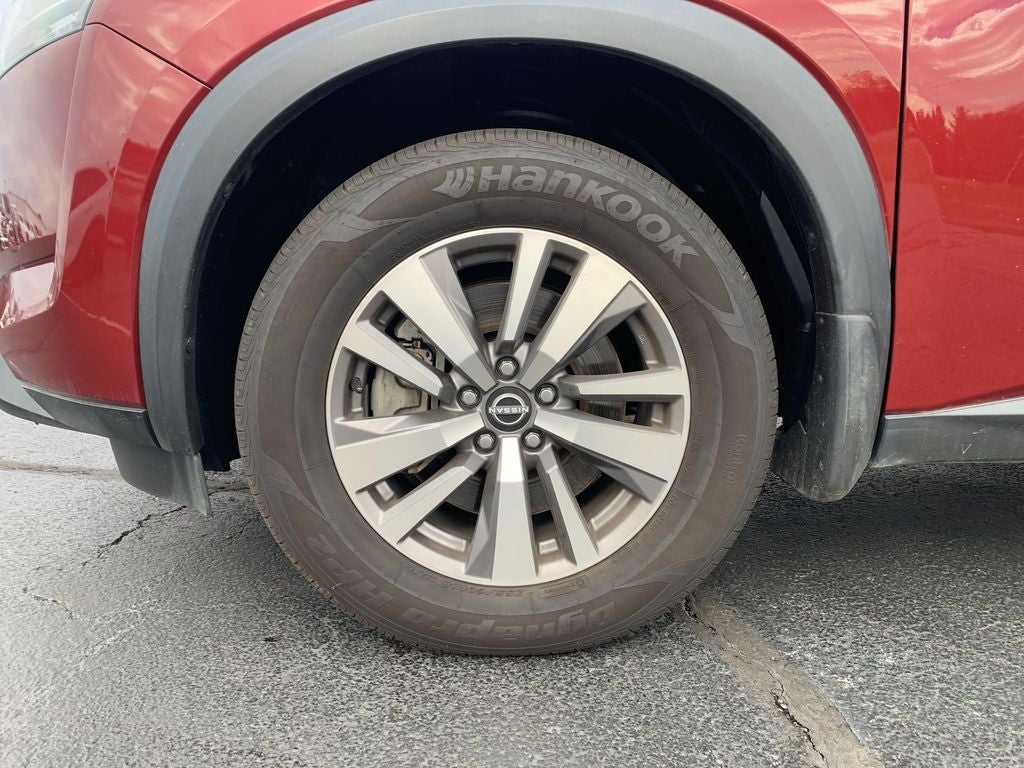 2022 Nissan Pathfinder SL