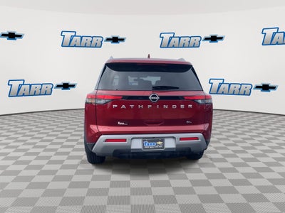 2022 Nissan Pathfinder SL