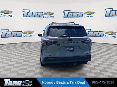 2024 Toyota Sienna LE