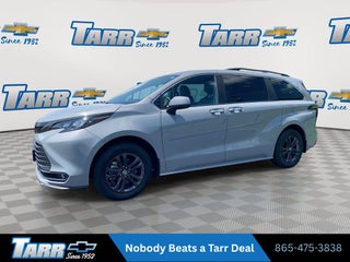 2024 Toyota Sienna LE