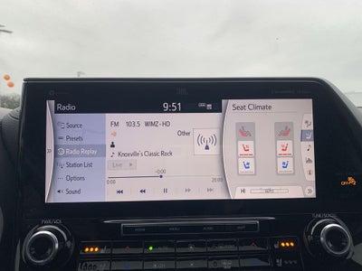 2022 Toyota Highlander Hybrid Limited