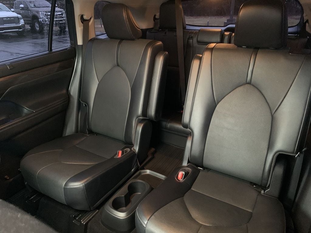 2022 Toyota Highlander Hybrid Limited