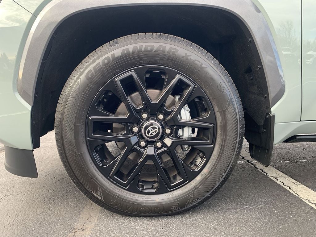 2025 Toyota Sequoia SR5