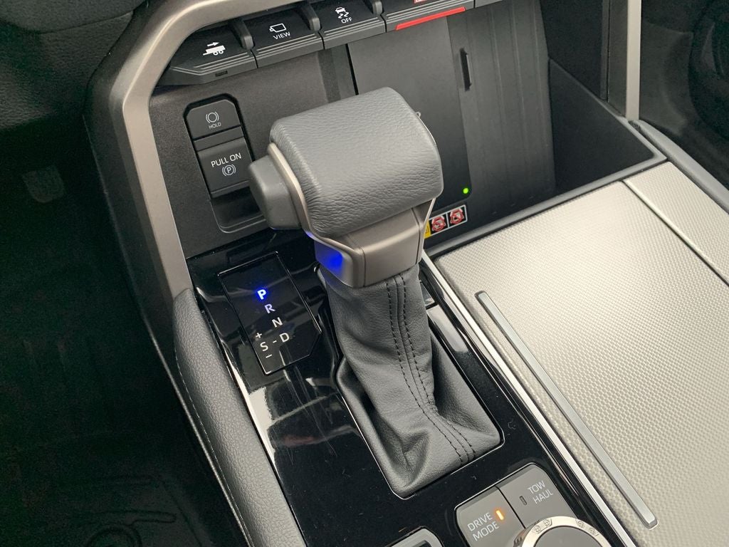 2025 Toyota Sequoia SR5