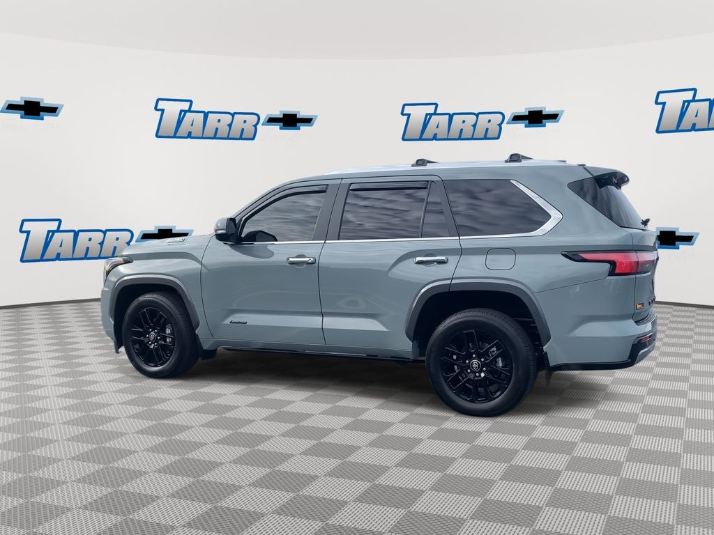 2025 Toyota Sequoia SR5