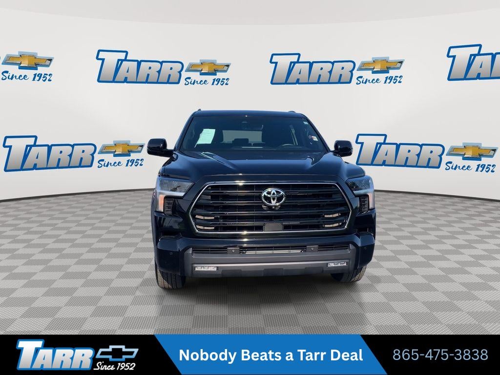 2025 Toyota Sequoia SR5