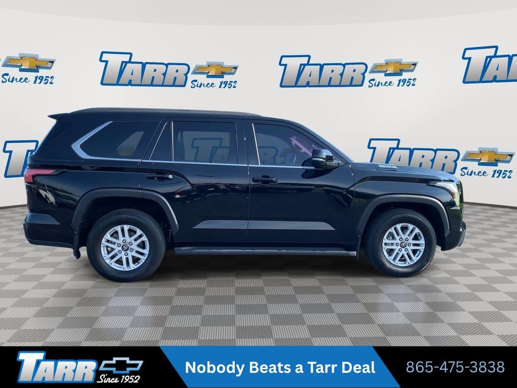 2025 Toyota Sequoia SR5