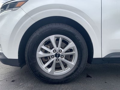 2024 Kia Carnival LX