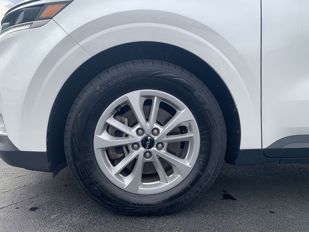 2024 Kia Carnival LX